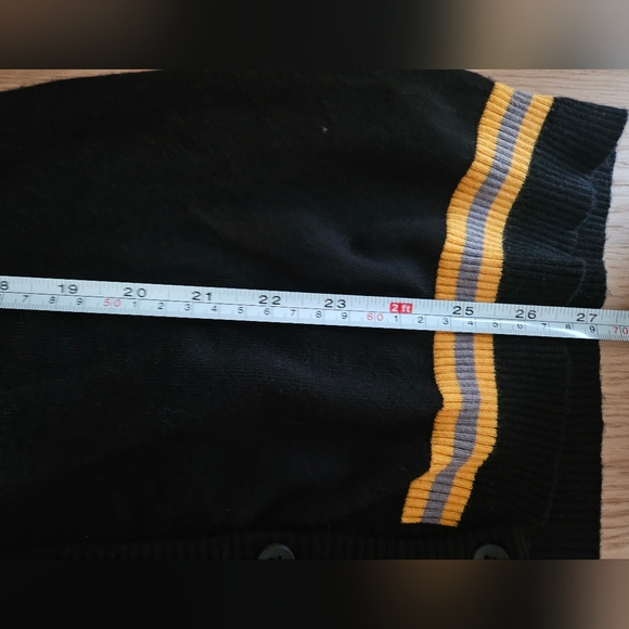 Harry Potter Hufflepuff Cardigan Sweater | Women’s M | Black & Yellow - Picture 11 of 12